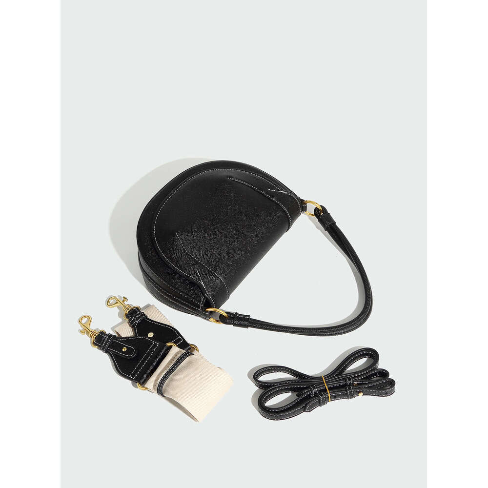Spring New Product: Women's Wine Red Saddle Bag, Color Contrasting Thread Cutting Decoration, Handheld Single Cross Shoulder Flip Hard Bag
