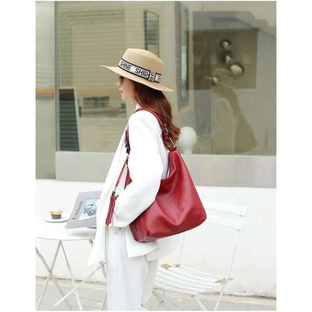 Designer Bag Zency Fashion Tassel Women Shoulder 100% Genuine Leather Daily Shopping Hobos Classic Large Red Tote Handbag Crossbody Bag