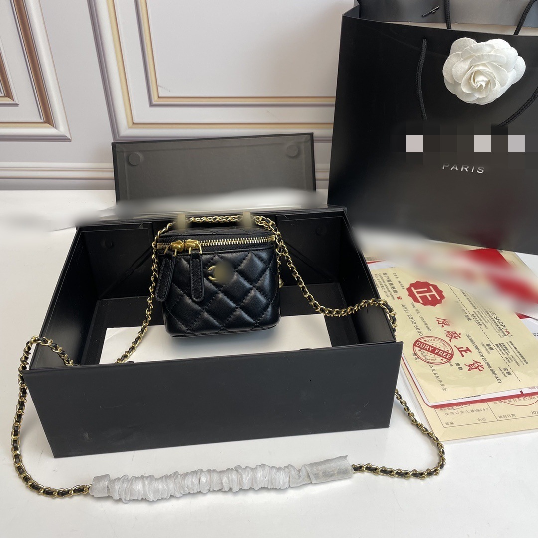 This year's new trendy shoulder bag designer bag chain bag versatile shoulder crossbody bag high-end feeling summer mini fashionable durable women's bag