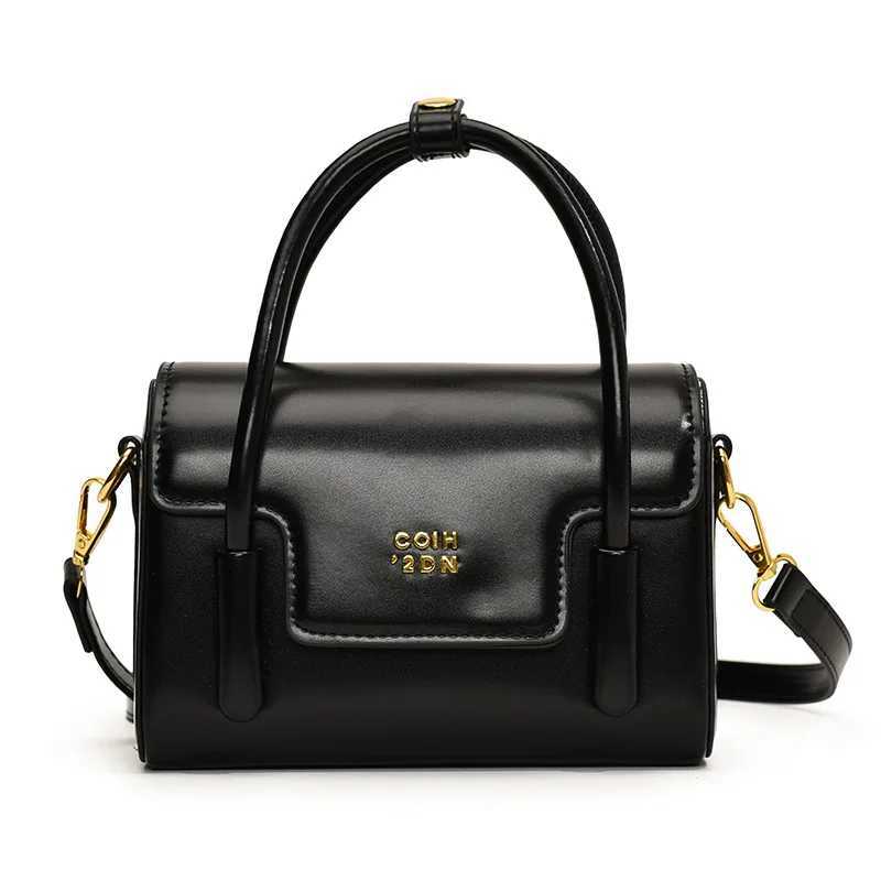 Luxury designer lock oil PU leather womens handbag cross body bag flip cover handbagXJ250412