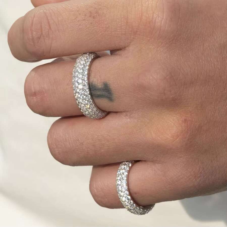 Fashion Design 925 Solid Silver With Iced Out GRA Round Moissanite Diamond for Mens Hiphop Ring