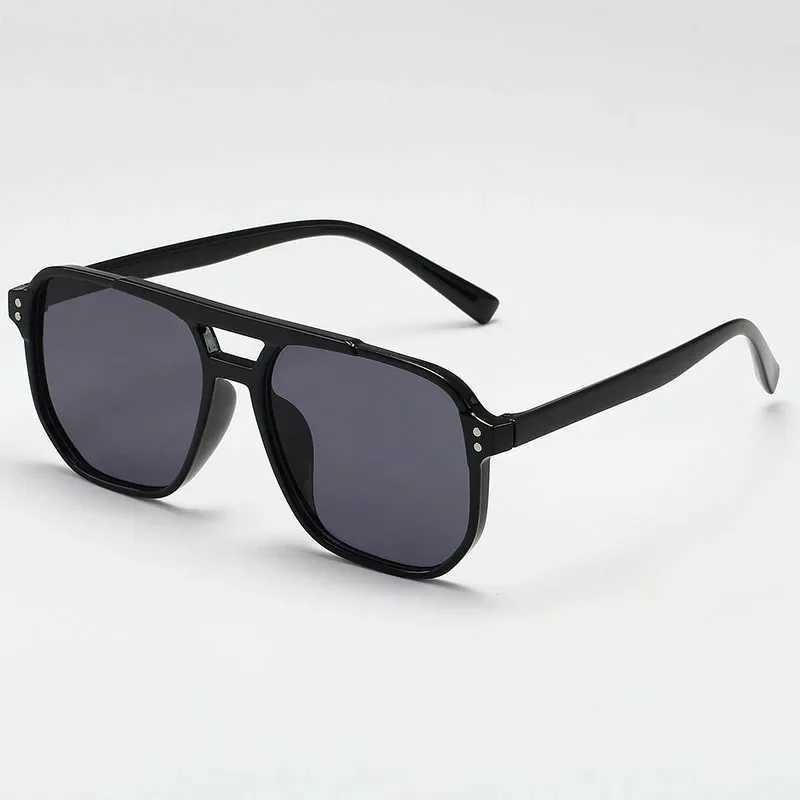 Punk Sunglasses Woman Man Beach Eye Protection Black Shades Eyeglasses Summer Decor Square Sunglasses Anti-UV Travel AccessoriesC250411