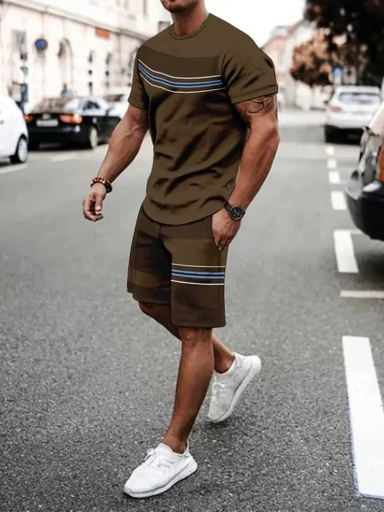 Spring/Summer Mens Short Sleeve Set Unique Stripe Printed Short Sleeve 2 pieces of casual and fashionable outdoor clothingXJ250412