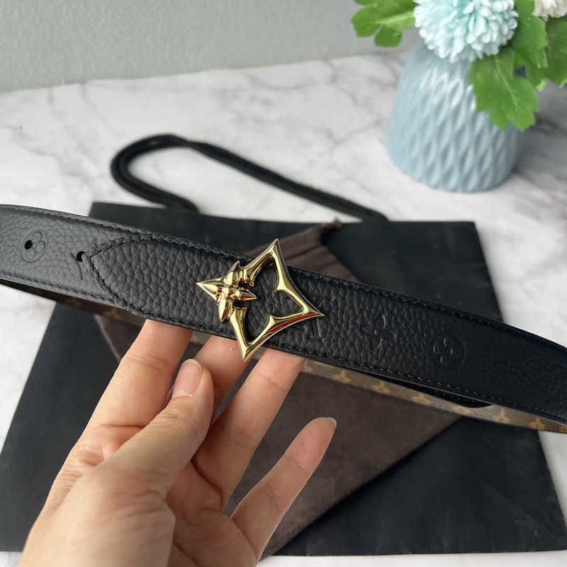 10A Mirror Quality designer belts for women 30cm Classic Old Flower Star Buckle Letter reversible Belt Layer Genuine Leather Women Belt