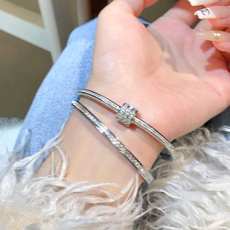 Silver Color Stainless Steel Colorfast Bracelets Skyful Star Bracelet Set for Women Fashion Light Luxury Jewelry Gifts WholesaleC250411