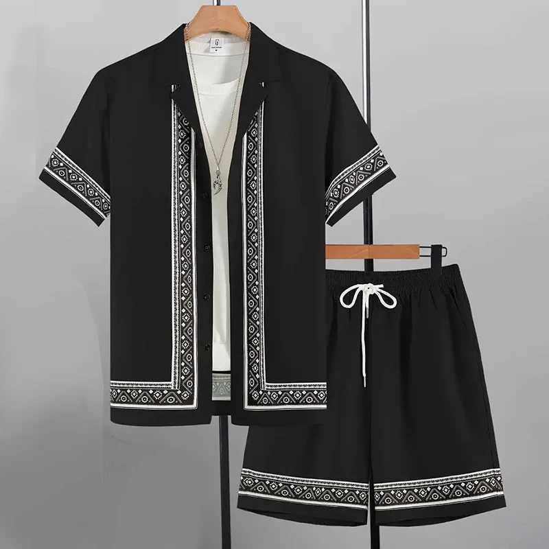 2024 New Mens Summer Holiday Set Retro Texture Printed Border Shirt Short Sleeve Two Piece Mens Breathable Pool SetXJ250412