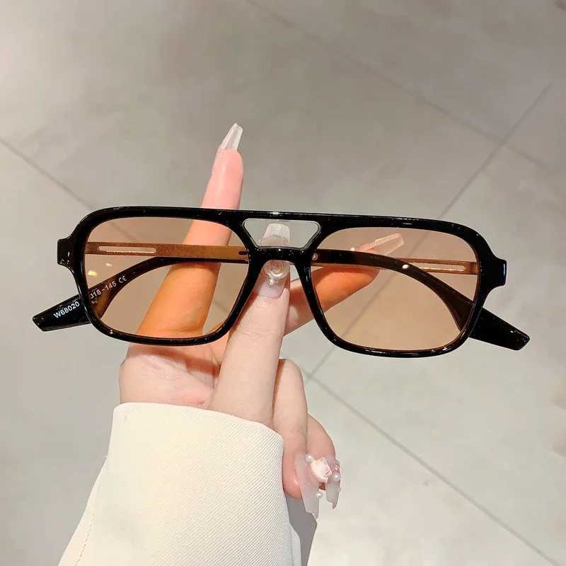 Trendy Women Grey Sunglasses Square Stylish Sun Shades for Travelling Hiking UV Protection Driving Design Sun Glasses Z250411