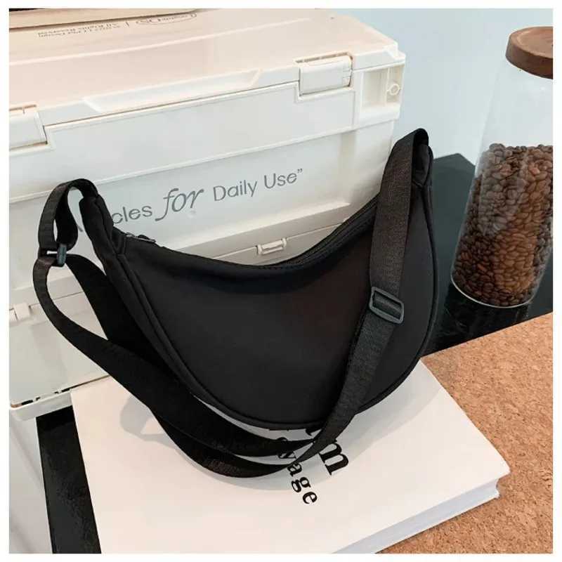 Upgraded Version Crossbody Bag New Trendy Dumpling Bag Lightweight Small Body Bag Underarm Bag Single Shoulder Canvas BagT2511112