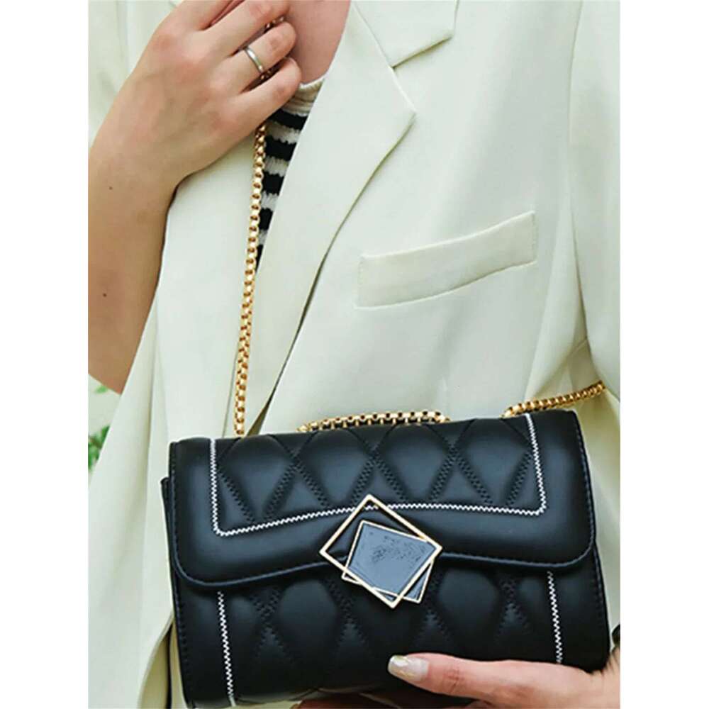 Black dia women 2025 summer new fashion chain shoulder bag temperament crossbody handbag