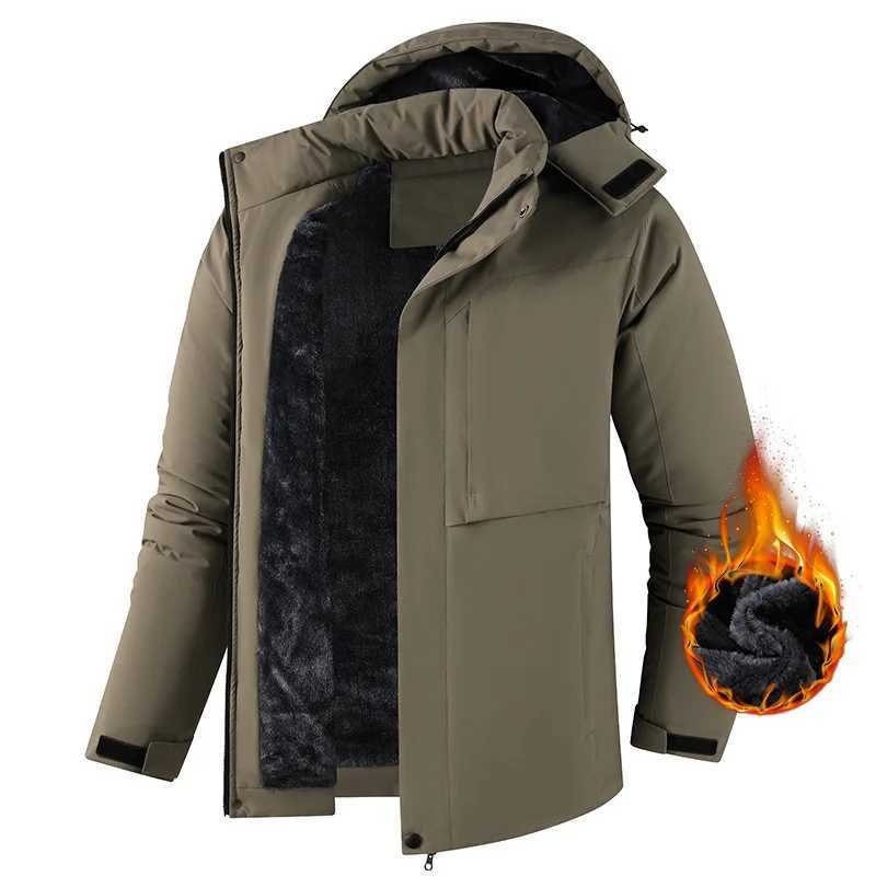 Winter Man Coat New Thicken Waterproof Windproof Male Hooded Jacket Solid Color Long Sleeve Outdoor Sport Men Plush OuterwearT251112