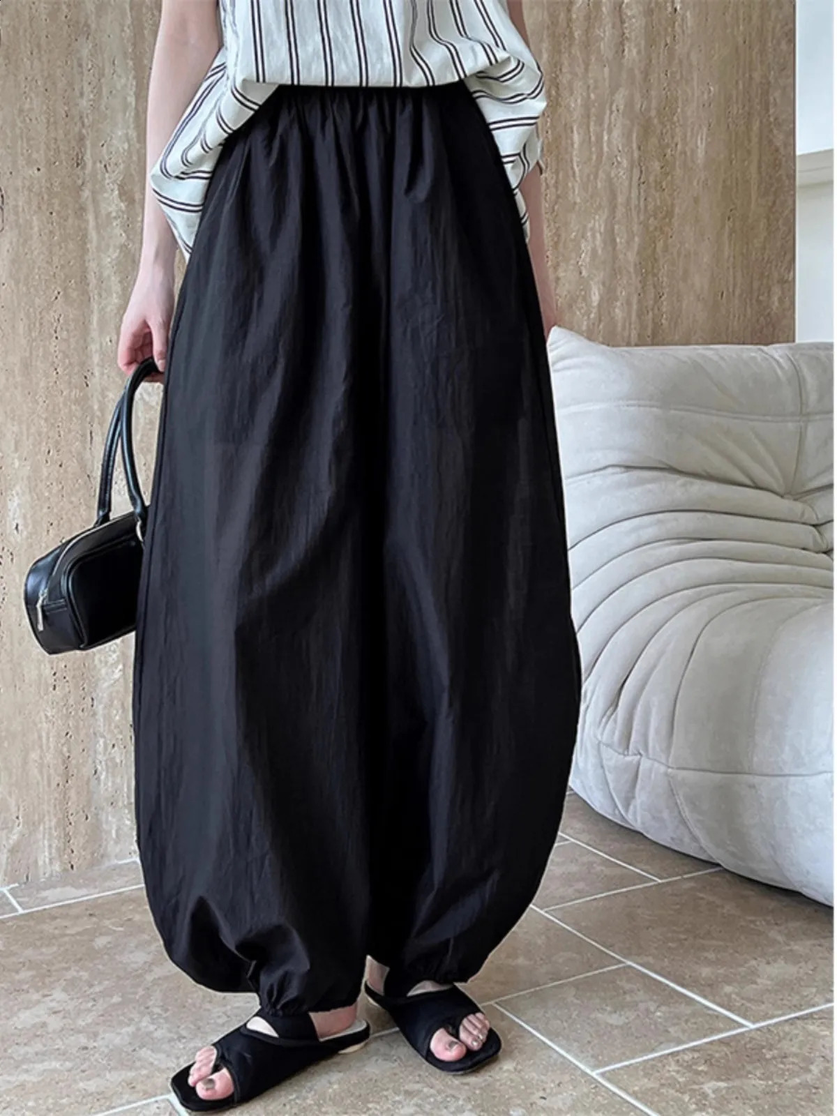 Oversized Bloomers summer elegant and fashionable womens lantern pants casual loose breathable cotton wide leg pants 250411