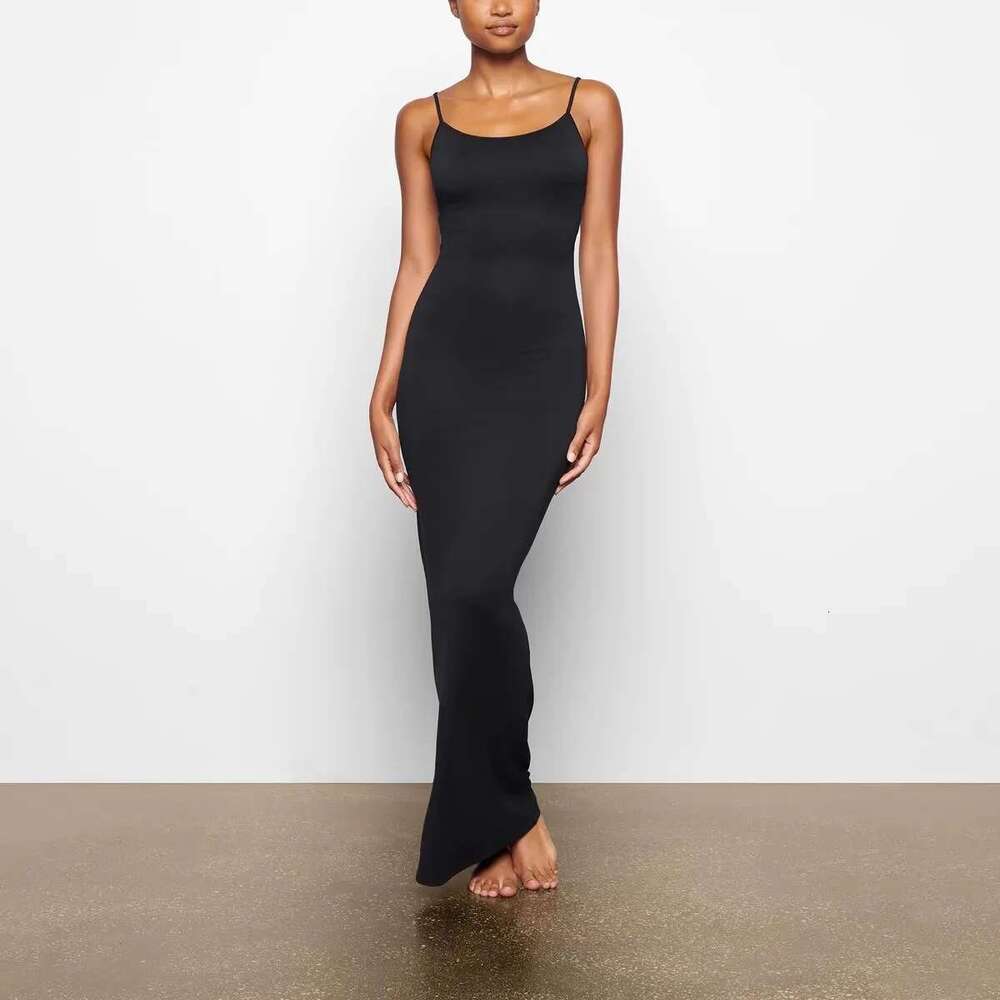 Women's Wear Kim Sexy Slim-Fit Halter Backpacking Buttock Dress Long Skirt Female