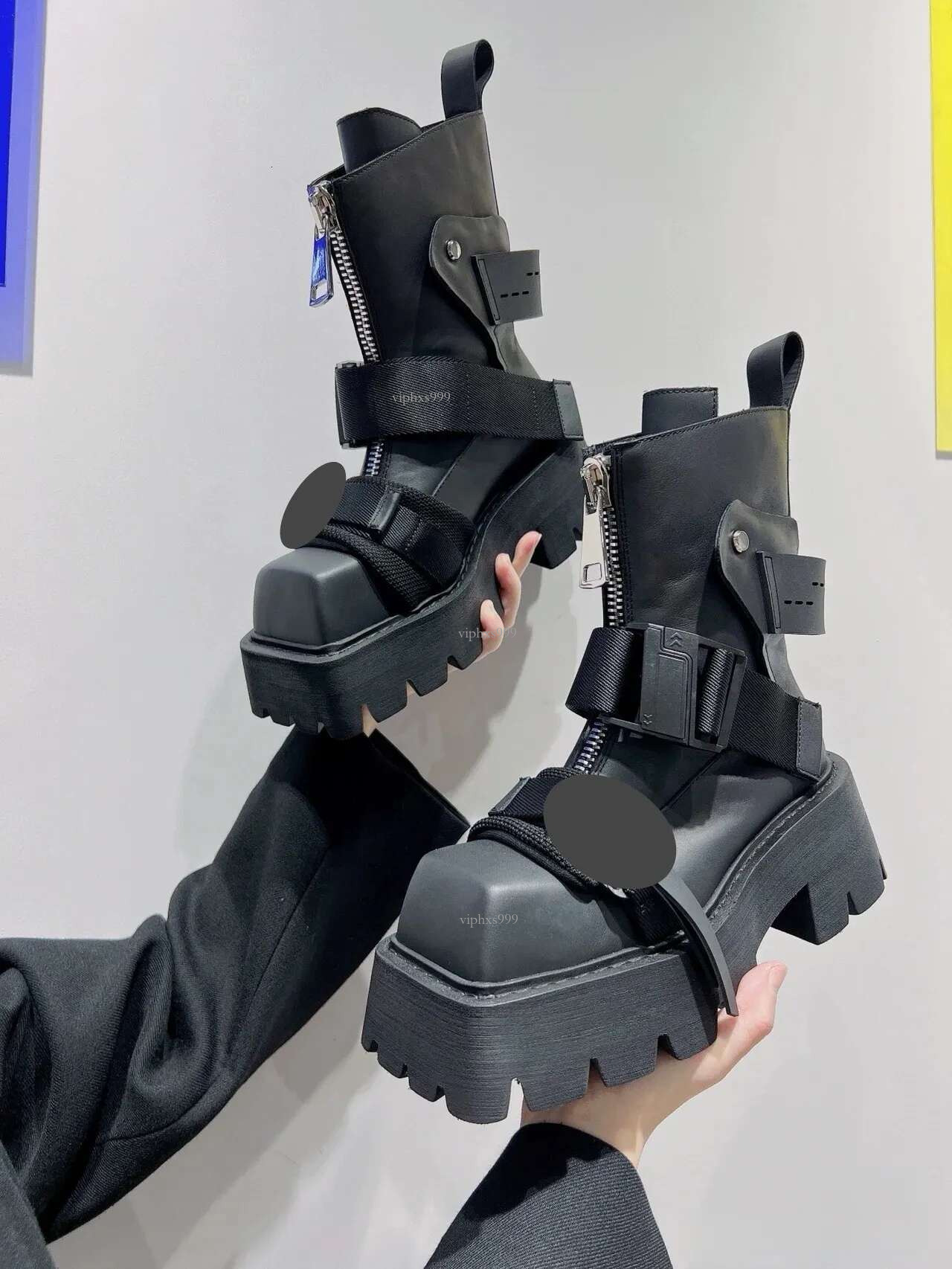 New Free Shipping Designer Shoes 2025 Autumn/winter Square Head Short Black Warrior Mobile Medium Thick Bottom With Veet Martin Boots Women's Tre