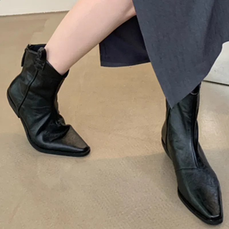 Western Cowboy Boots For Women Retro Sewing All-matching Lnight Boots Mid Heel Leather Pointed Toe Female Shoes Chelsea Boots 250411