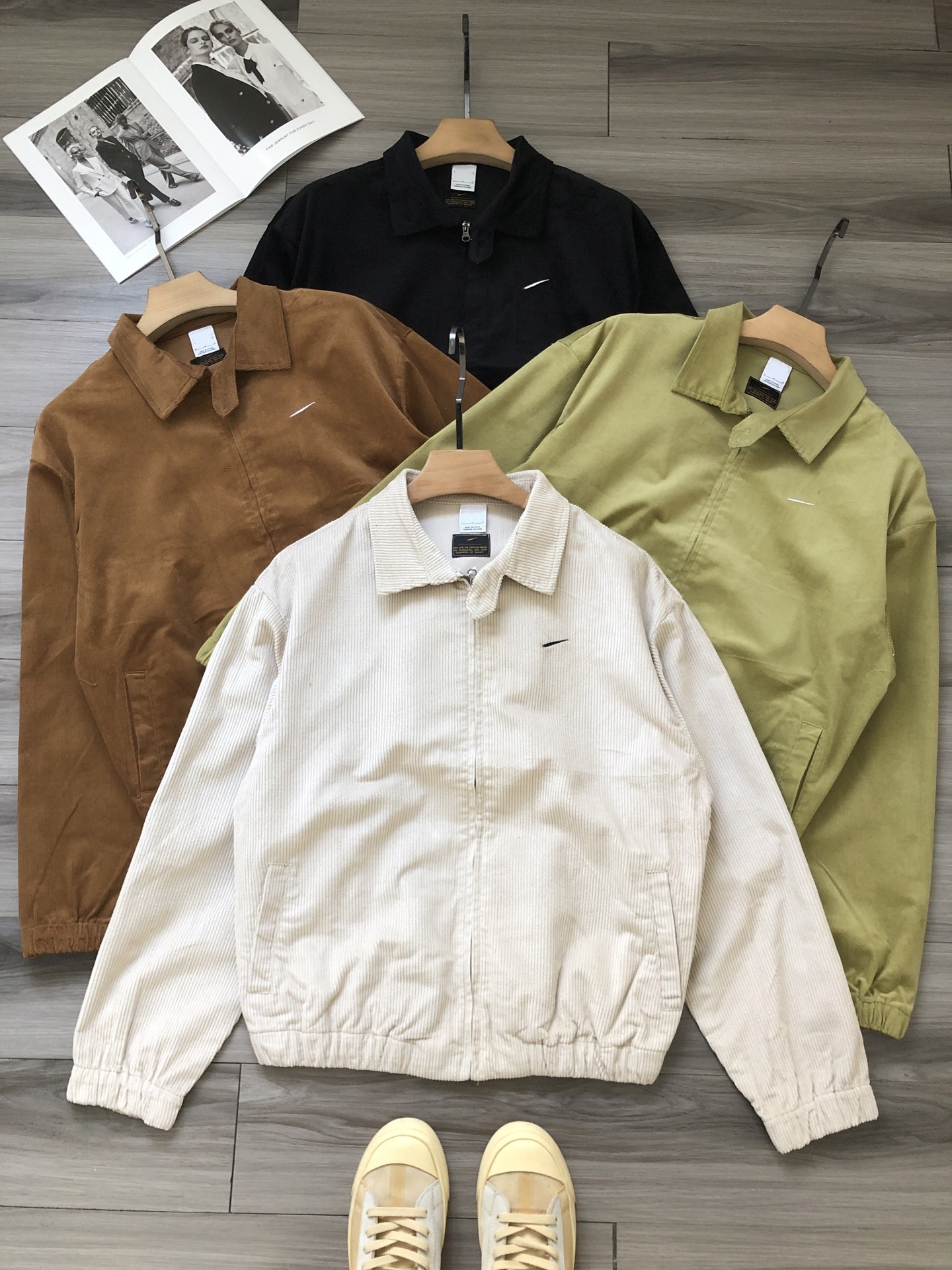 Designer Men's Jacket Autumn New Small Label Embroidered Men's and Women's Retro Corduroy Casual Stand up Collar Jacket Coat