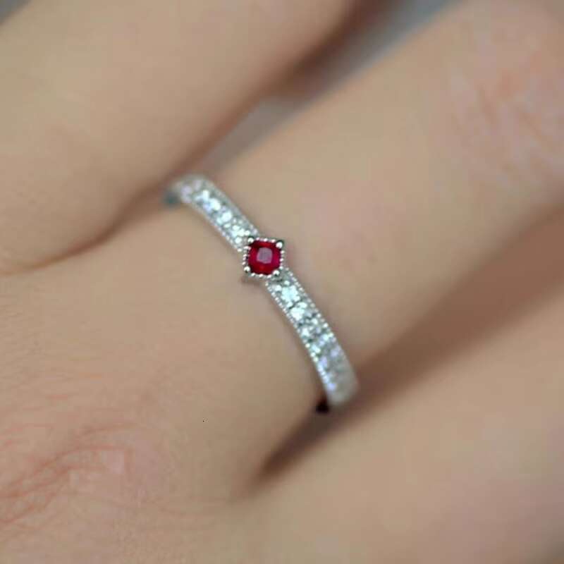 Hip hop style exquisite and elegant ring ring inlaid with womens versatile niche Instagram style factory direct sales