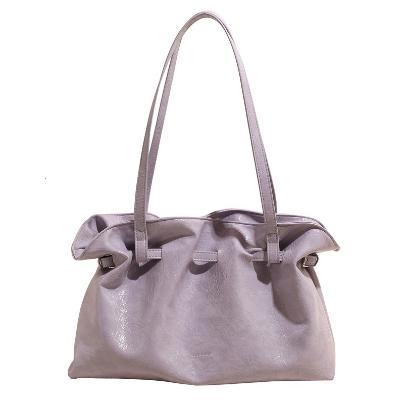 2025S Designer Women S Bag I Shoulder Bag With Niche Design Stylish Pleated Bag Simple And Large Capacity Commuting Texture Drawstring Crossbody