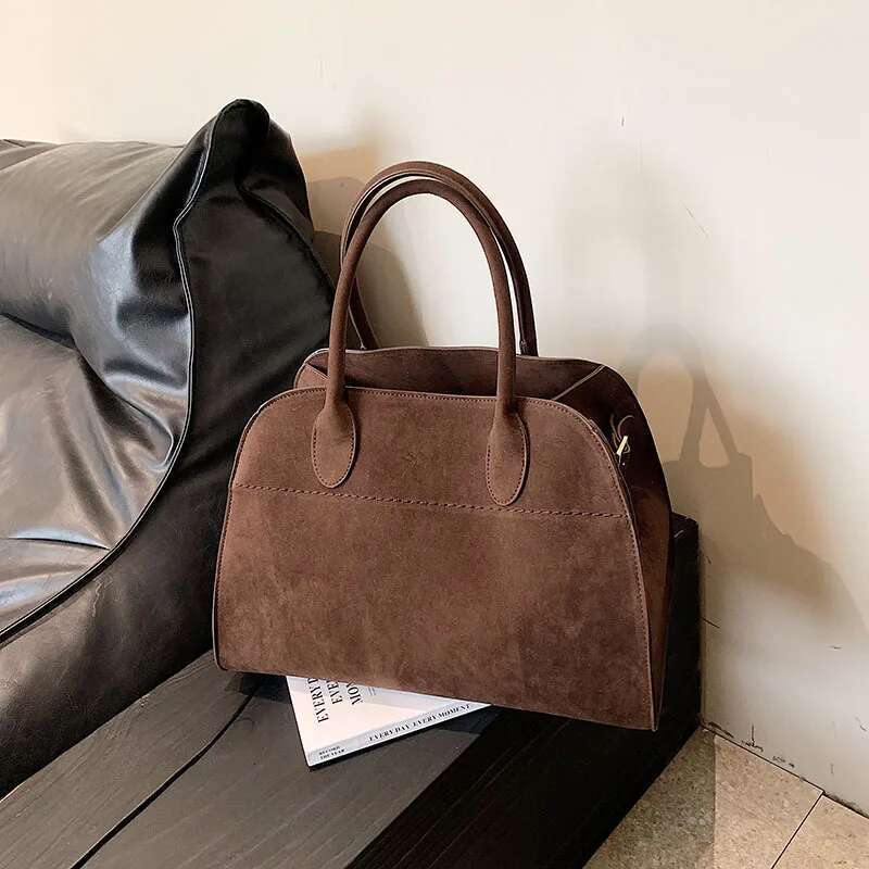 Ladies' Top-Handle Bag High-End Feel Niche Design Large Capacity Vintage Commute Handbag For Autumn/Winter Season