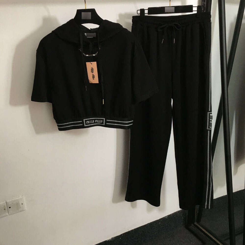 25 new sports suit chain decorative woven short sleeved hooded T-shirt+elastic waisted casual pants