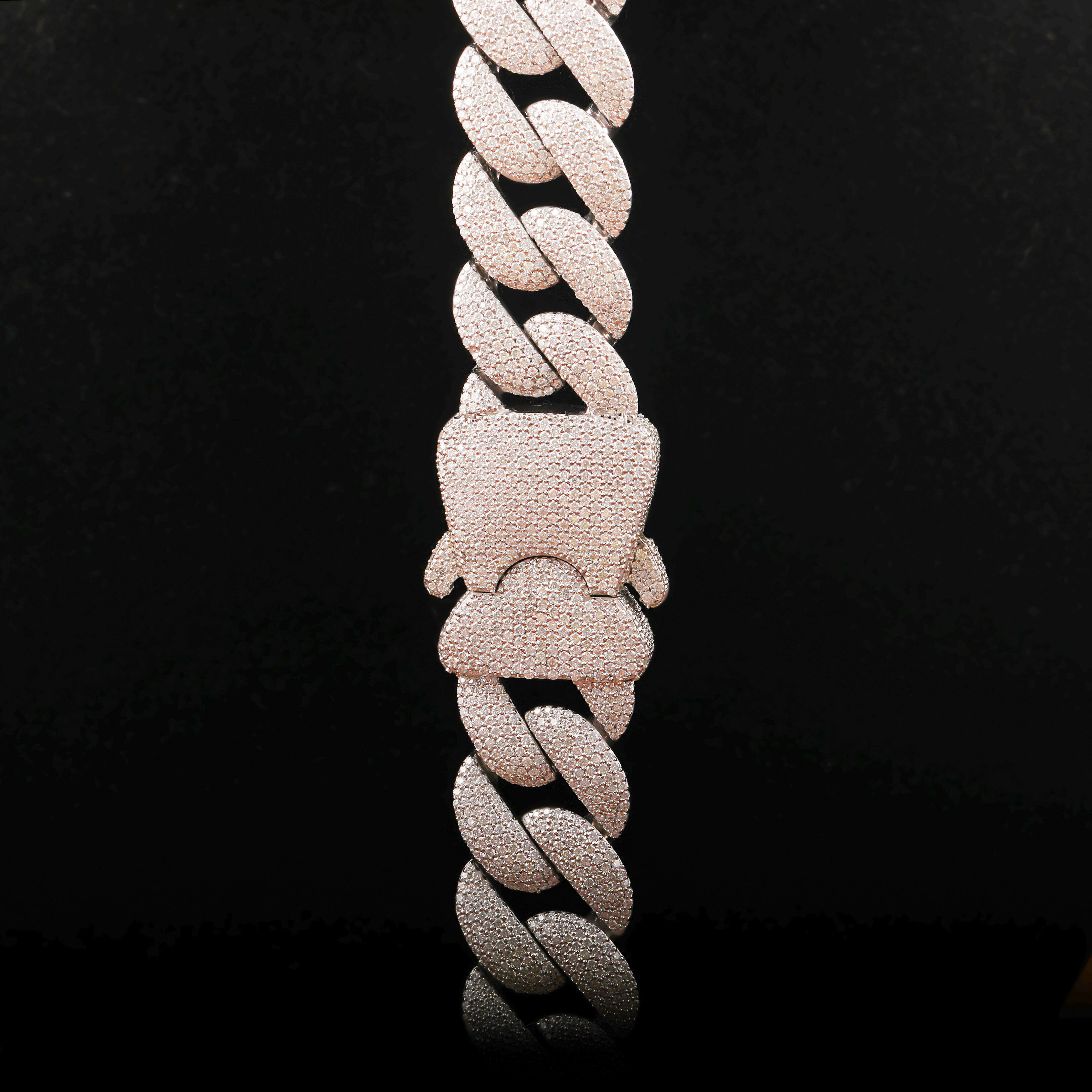 Exclusive Moissanite Diamond Necklace Bold Round Cut Chain for High Society Events and Elite Gatherings