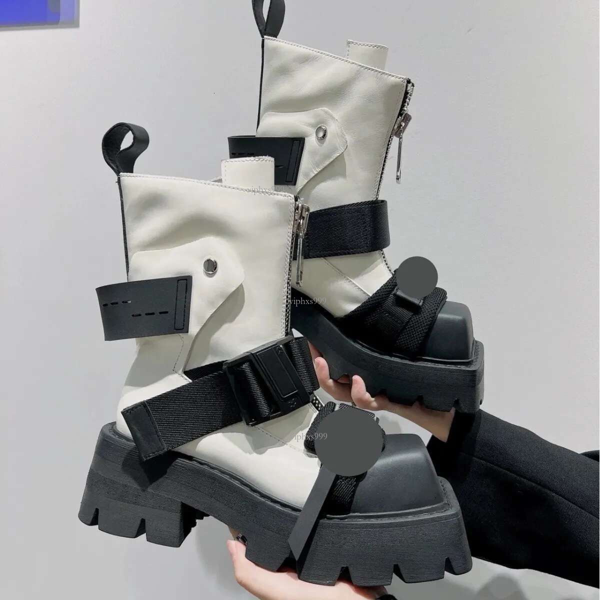 New Free Shipping Designer Shoes 2025 Autumn/winter Square Head Short Black Warrior Mobile Medium Thick Bottom With Veet Martin Boots Women's Tre