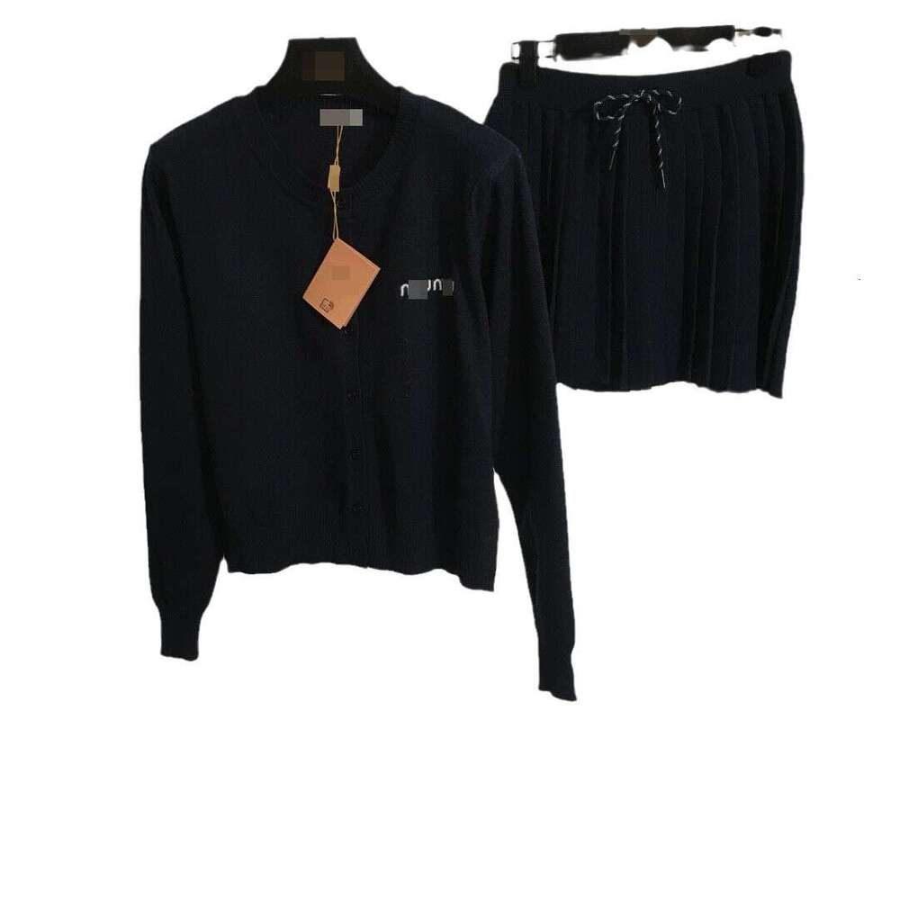 2024M New Age Reducing Set Simple Letter Round Neck Long Sleeve Knitted Cardigan+Hundred Fold Short Half Skirt