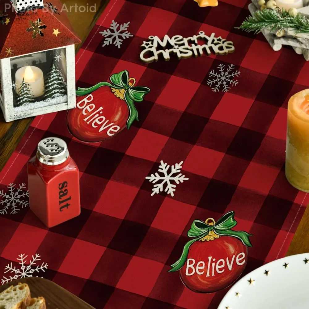 Christmas Artoid Mode Red and Black Buffalo Plaid Gnome Believe Snowflakes Christmas Table Runner Seasonal Winter Holiday Kitchen Dining Y251113