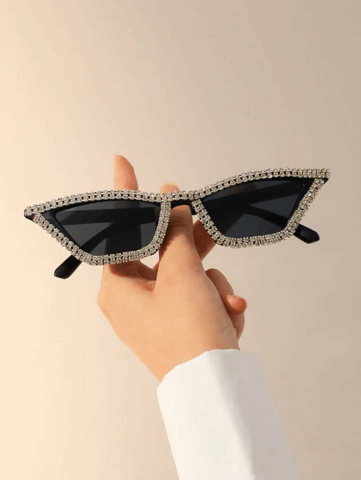 1PC Fashion Cat Eye Plastic Frame Rhinestone Decor Sunglasses For Outdoor Daily Life Shades Eyewear Accessories.C250412