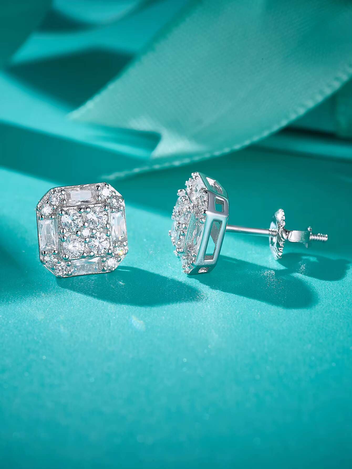 New Design Luxury 925 Sterling Silver Prong Setting Emerald Cut D Color VVS Moissanite Diamond Stud Earrings