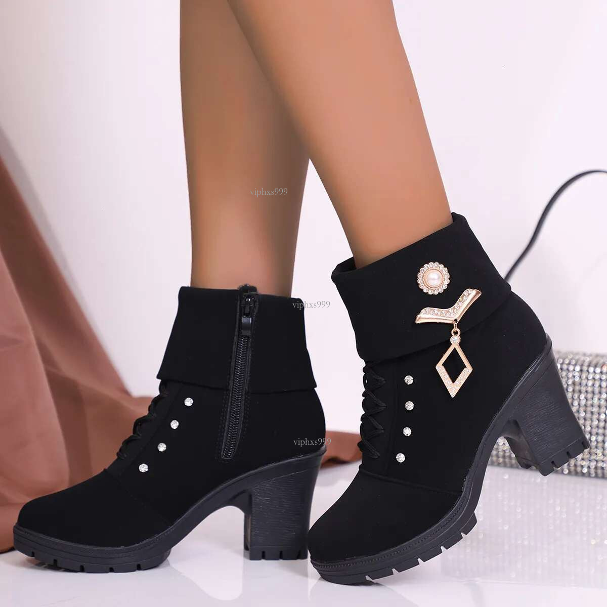 2025 New Designer High Heels Business Casual Women's Zipper Ankle Boots Waterproof Platform Platform Water Diameter Sandals