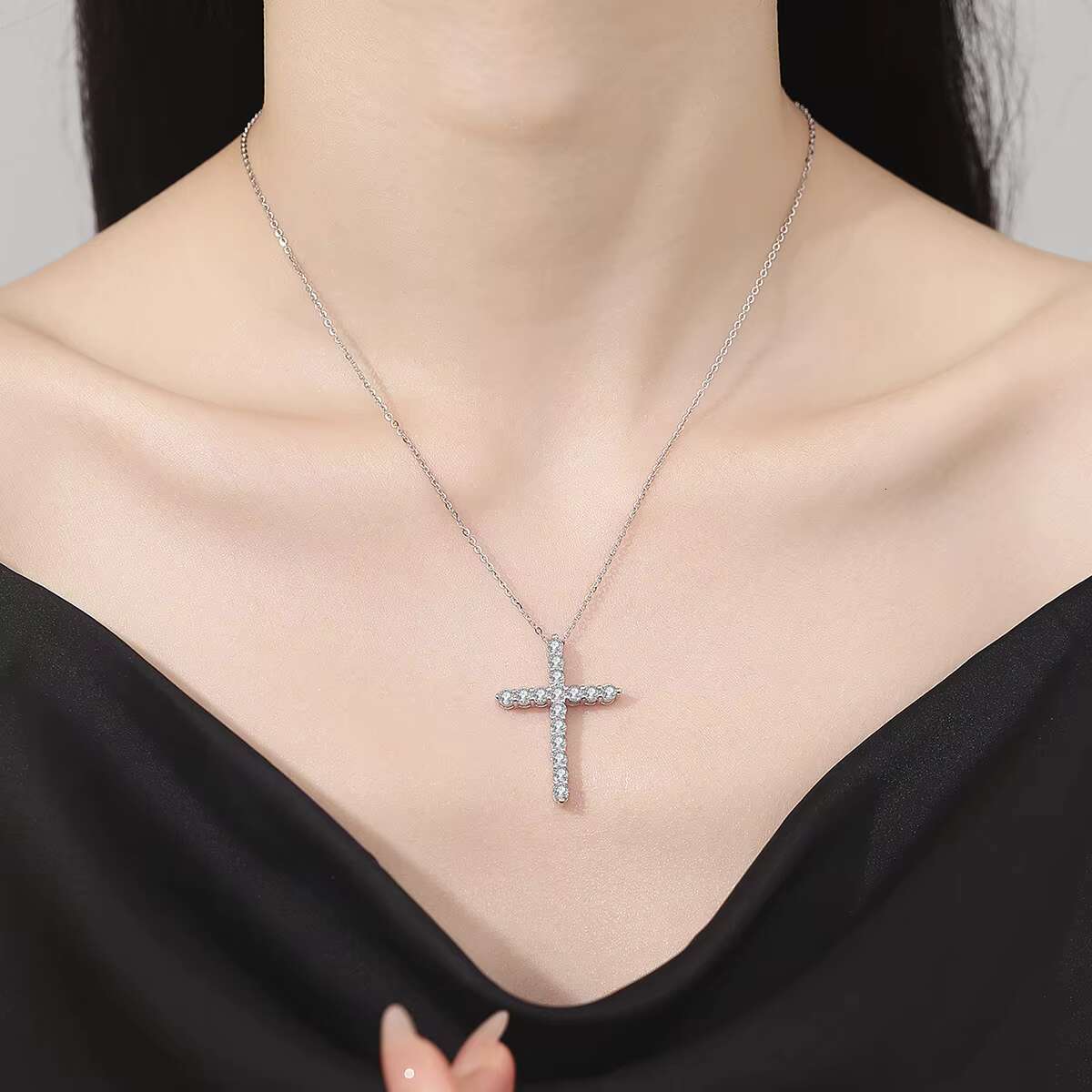 Dainty Cross Pendant VVS Full Moissanite Diamond Women Necklace S925 Sterling Silver For Women Jewelry