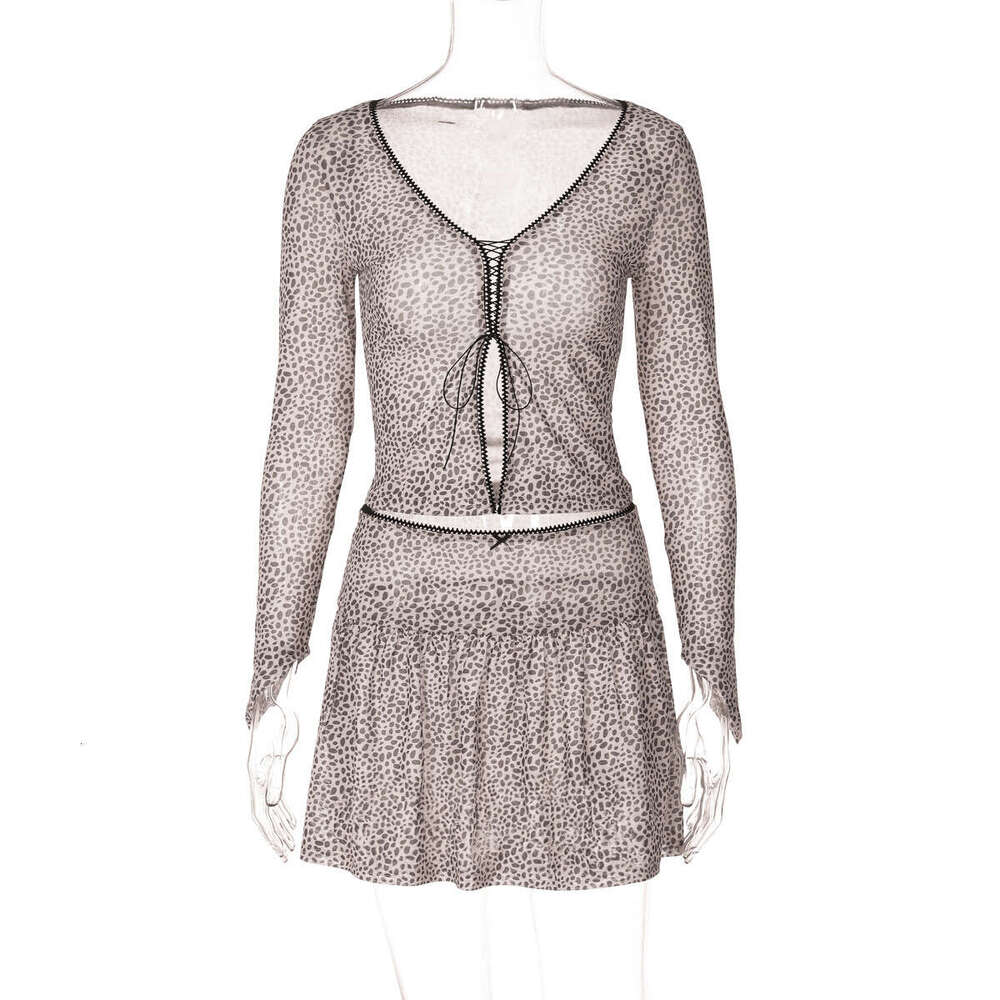 Women's clothing 2024 summer new fashionable long sleeved patchwork wrapped chest skirt two-piece fashion casual set