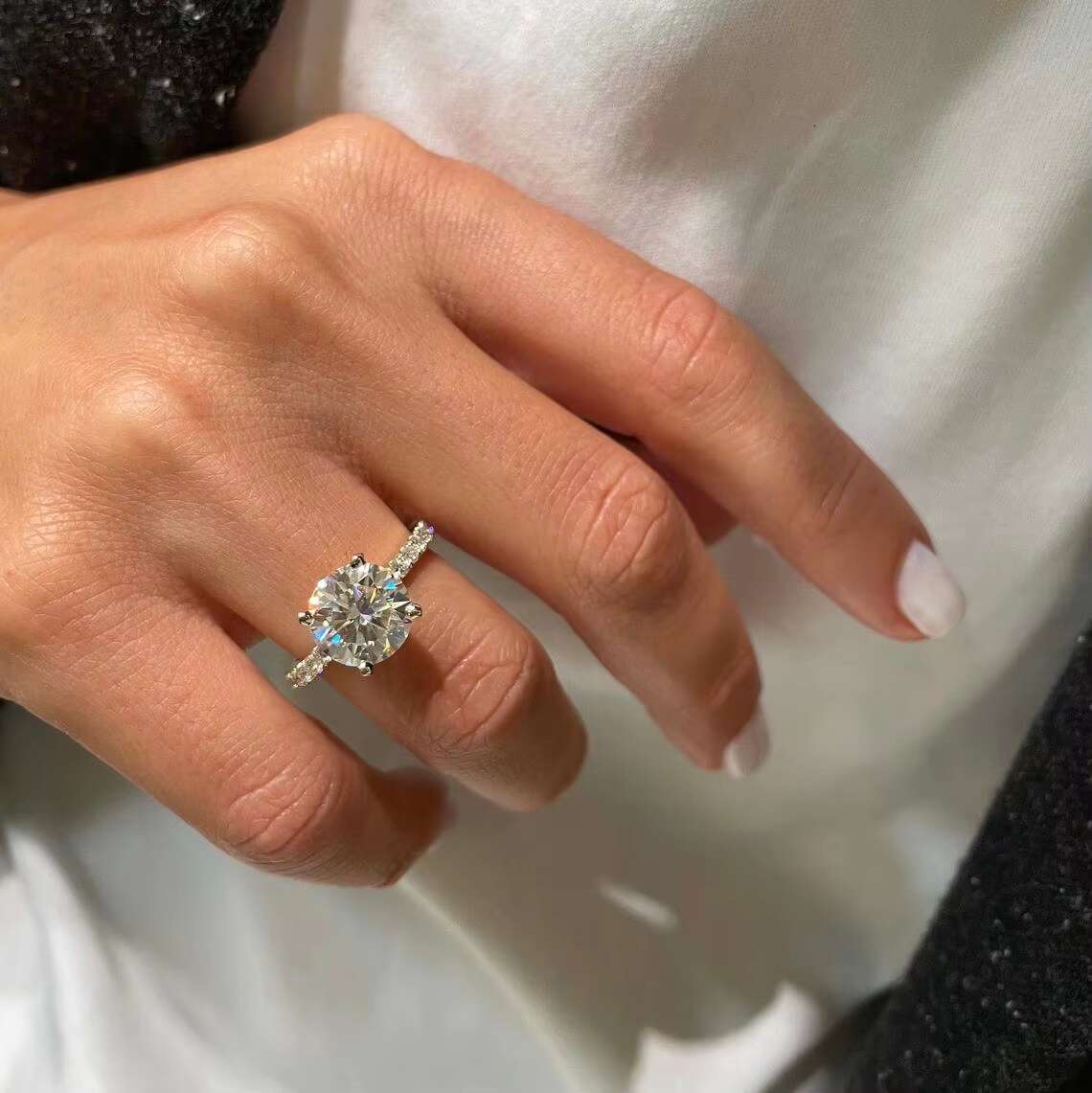 Luxurious Jewelry 925 Silver 3ct VVS Moissanite Engagement Ring