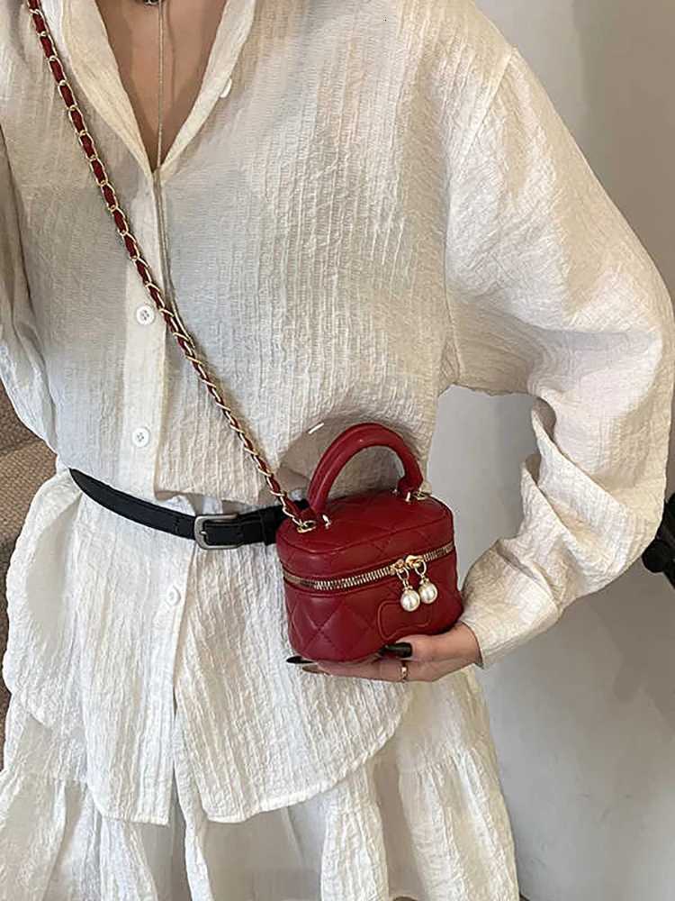 High-end Diamond Lattice Handbags Women New Pearl Zipper Versatile Commute Chain Crossbody Bags Luxury Designer Mini Lipstic BagW251112