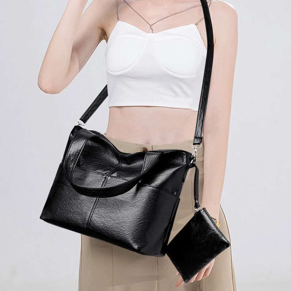 Solid Shoulder Bags For Women 2025 High-Quality Soft Leather Crossbody Handbags Lady High-Capacity Travel Shopper Bag Sac A Main