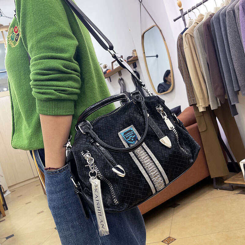 Backpack new versatile large capacity handbag, single shoulder crossbody women's bag, fashionable high-end tote bag