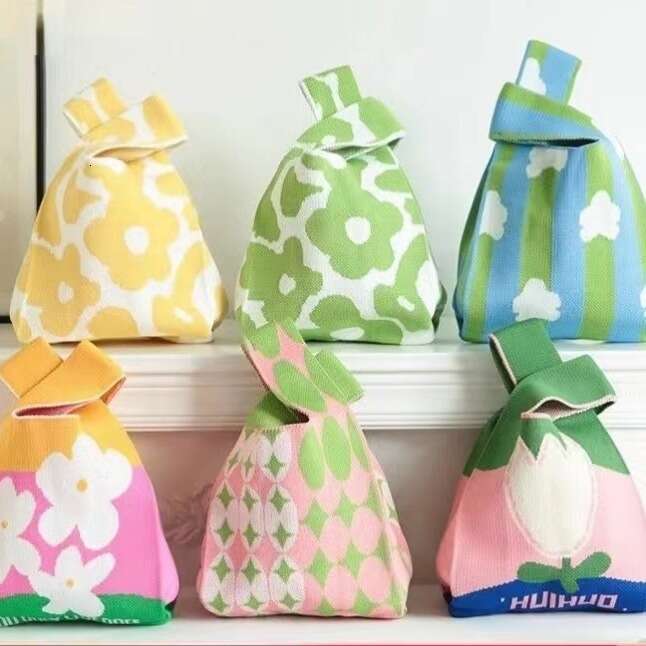 New goddess flower knitted women's vest bag, handbag, niche design, versatile, personalized and casual