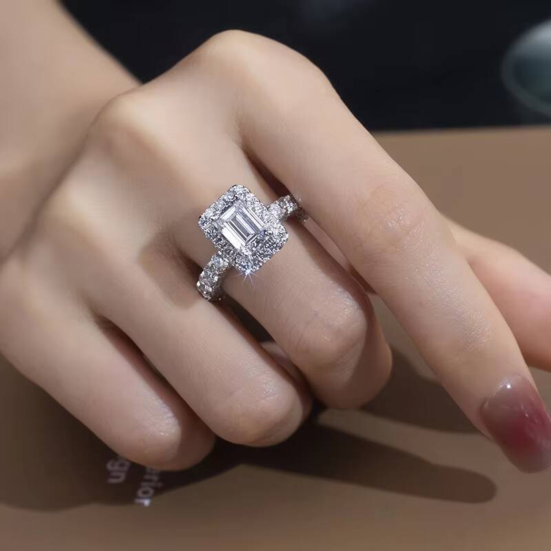 Women Jewelry 18k Gold Jewelry Solid White Gold Emerald Diamond Rings Engagement Fine Jewelry Rings