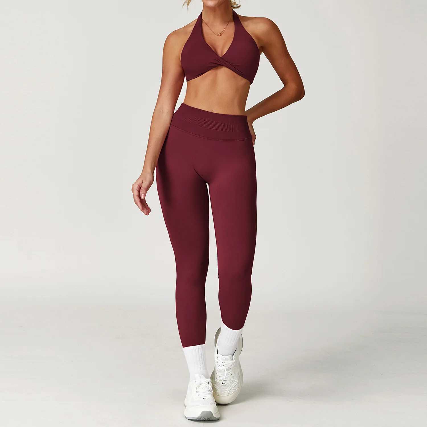 Seamless Yoga Set Gym Clothes 2PCS Women Sportswear Yoga Suits Tracksuits Fitness Long Sleeved Jacket Sports Bra Gym Leggings J251112