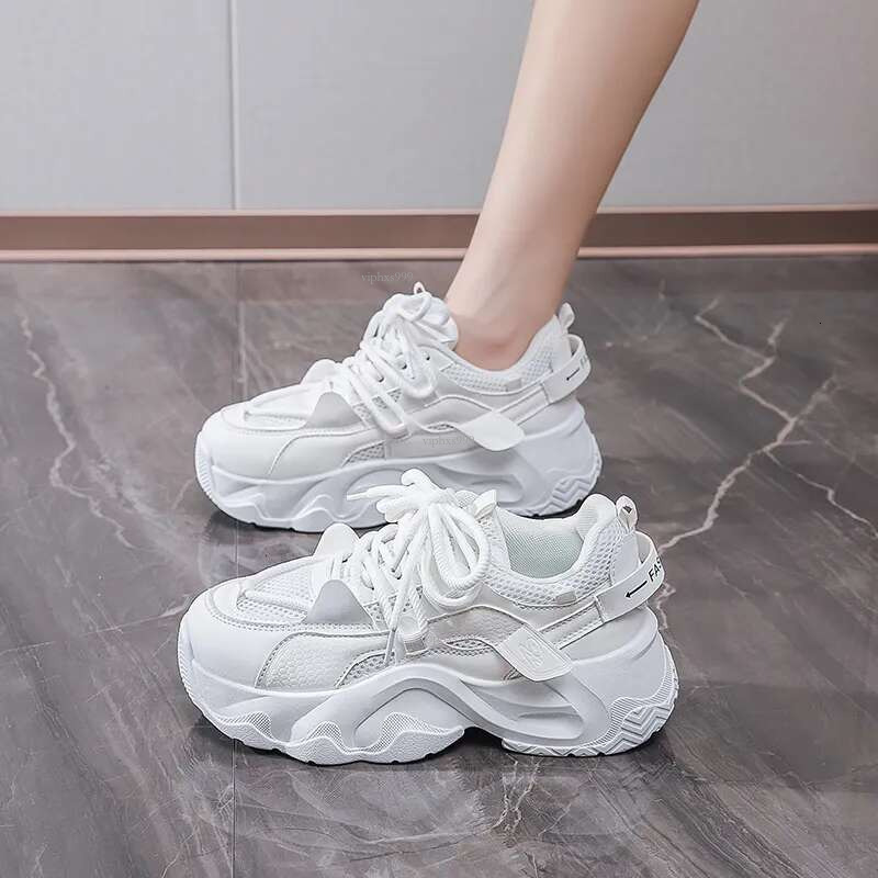 New Free Shipping Designer Shoes Ins Korean Version New Dad For Women Autumn Student Versatile Height Increasing White Casual Thick Soled Sports Shoes