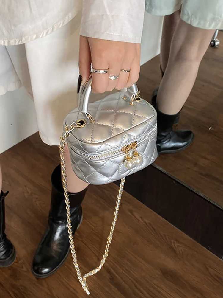 High-end Diamond Lattice Handbags Women New Pearl Zipper Versatile Commute Chain Crossbody Bags Luxury Designer Mini Lipstic BagW251112