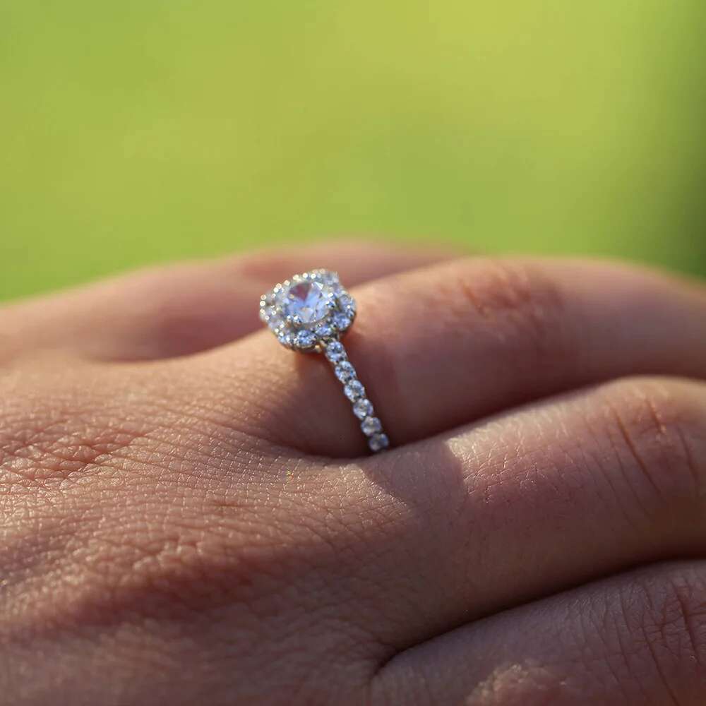 14K White Gold Round DEF CVD HPHT Lab Grown Diamond Engagement Halo Ring Round Cut 0.5ct Wedding Rings for Women With IGI