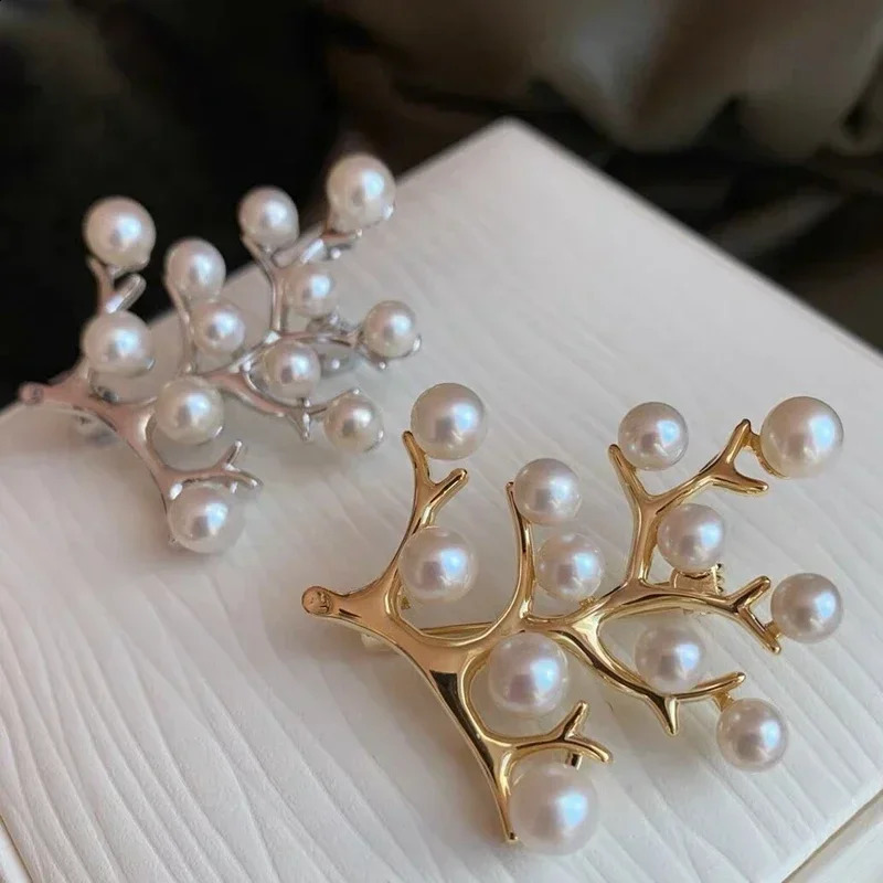 Happiness Tree Brooch with Multiple Freshwater Pearls Natural White Willow Branches Unique and Exquisite Gifts for Men and Women 250409