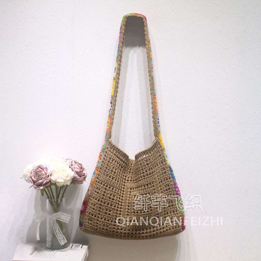 New diagonal cross women's spliced hand-held shoulder bag, simple and versatile knitted bag