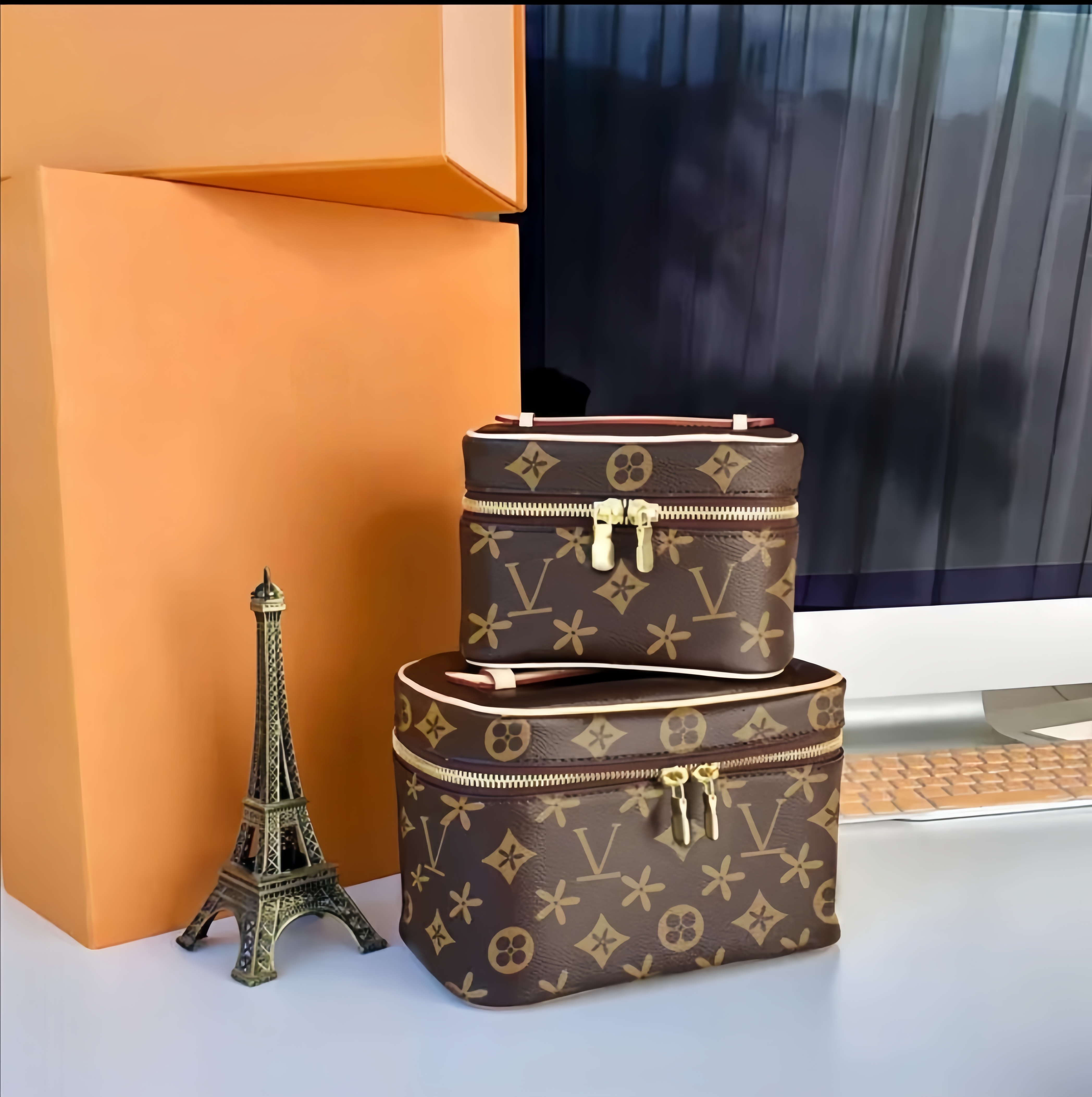 Designer Makeup Bag Pouch Set for Women, Makeup Cosmetic Pouch Clutch Bags, Femous Brand Make Up Bag Free gift of silk scarf