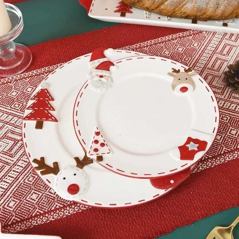 Christmas Santa Claus Ceramic Plate Western Style Dinner Plate Embossed Cake Dessert Plates Art Tableware Christmas Gift Kitchen Tools Y251113