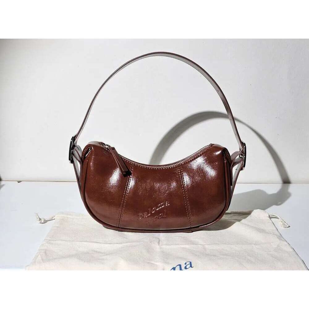 Women's Bags Spanish hot Niche Brand Paloma Wool Pea Imported Oil Wax Cowhide Armpit Crossbody Dumpg Bag Woman
