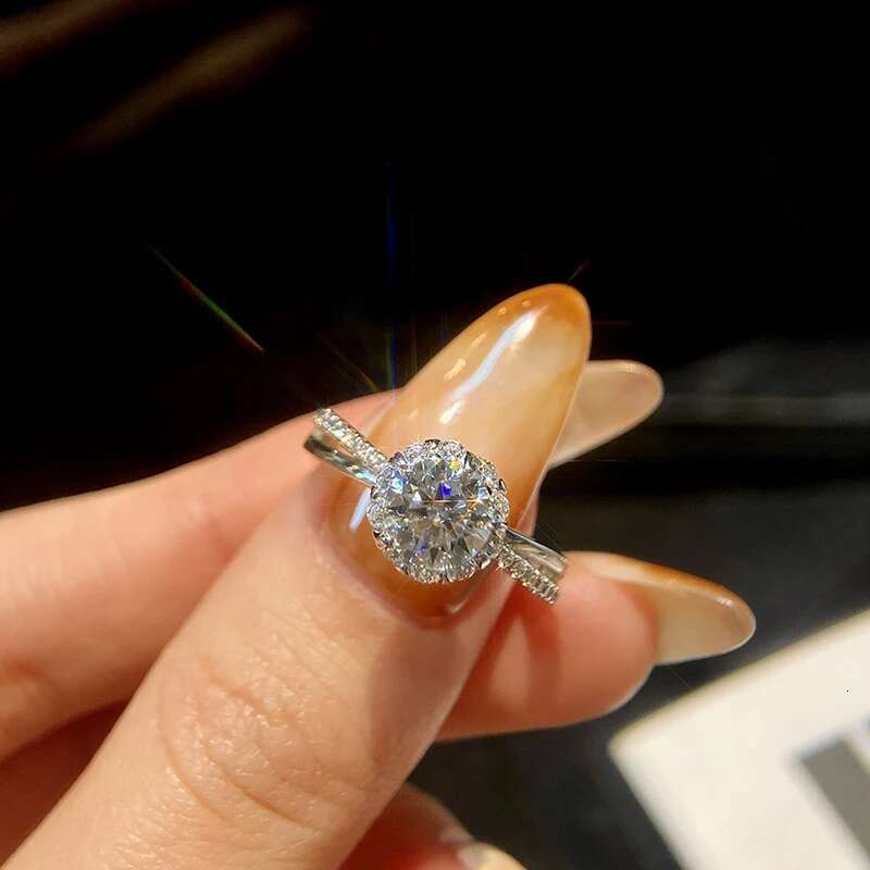GRA Fashionable 1CT Moissanite Diamond Round Halo Rings for Women 925 Sterling Silver Engagement Eternal Promise Wedding Ring