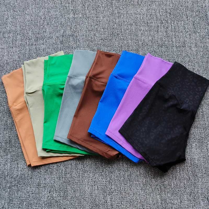 Womens yoga fitness shorts running bike womens legs fast drying breathable high waisted yoga shorts Y250412