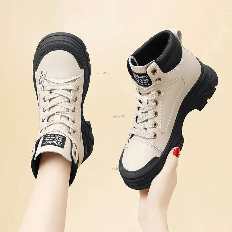 2025 New Designer Shoes Outdoor Soft Leather Martin Ankle Boots And Autumn And Winter Veet Still Multi-functional Cargo Boots High-top Women's Sh